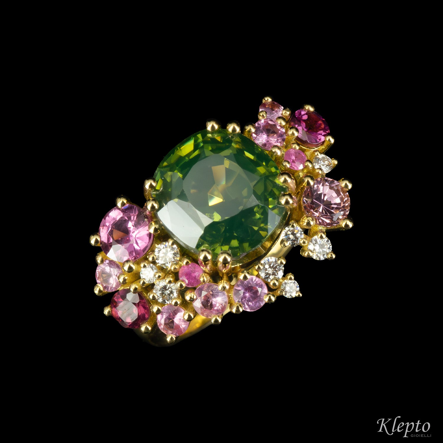 Anello classico by Klepto in oro giallo con Zircone verde naturale, Zaffiri rosa, Rodoliti e Diamanti