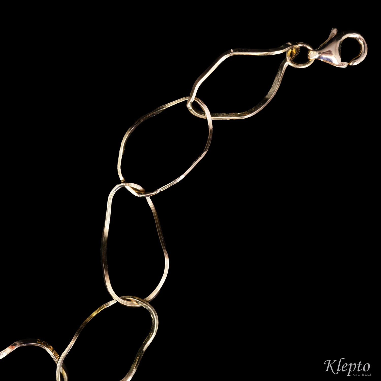 Bracciale in oro giallo ad anelli irregolari