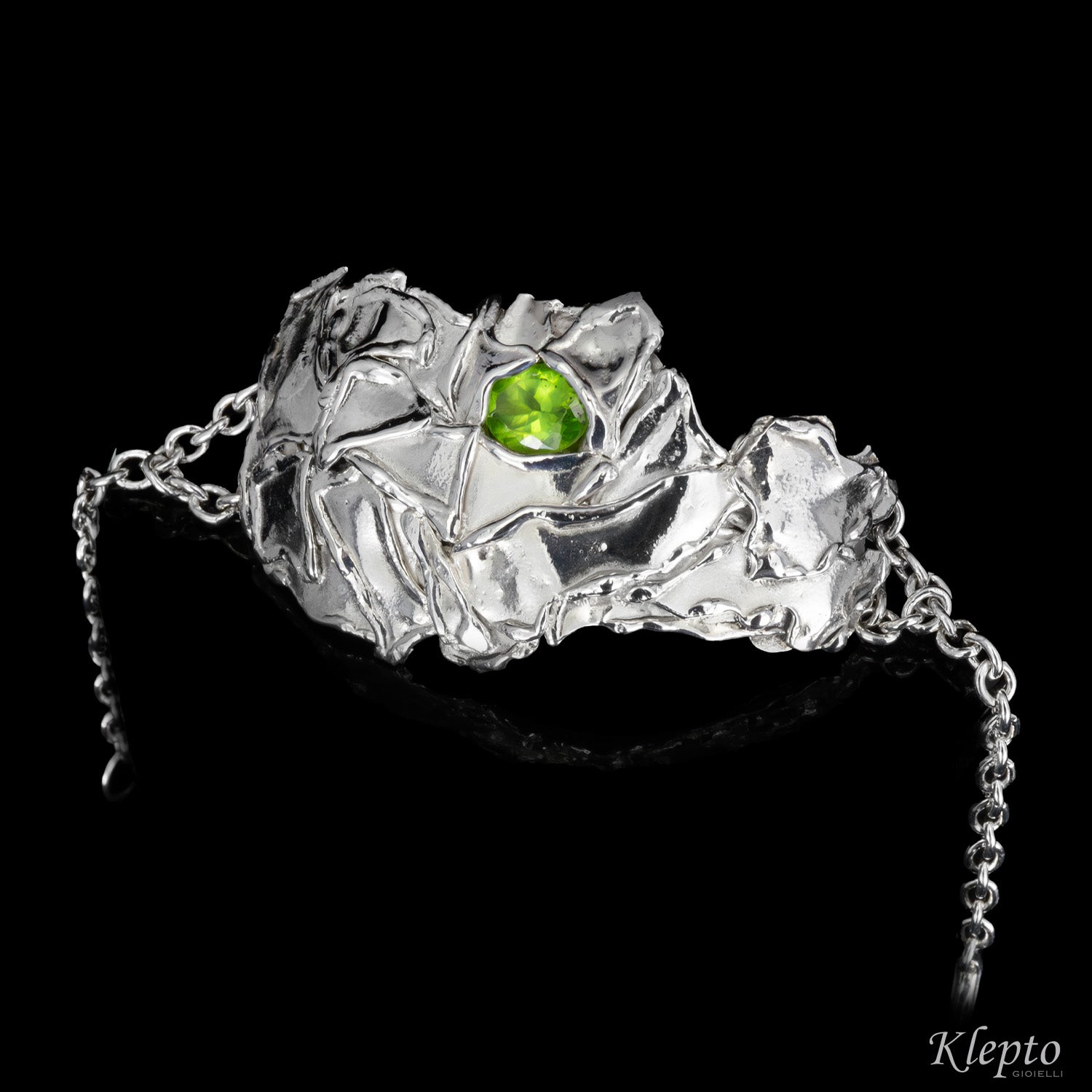 Bracciale in Argento Silnova® fuso a fiamma con Peridoto