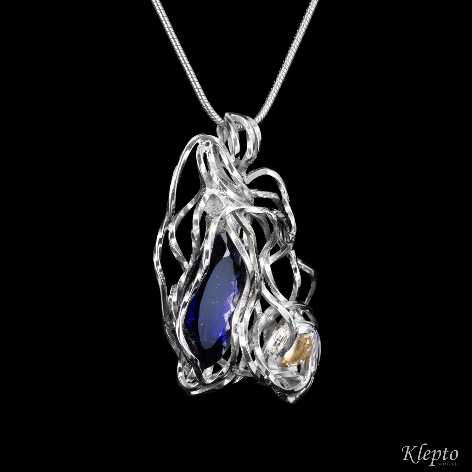 Pendente in Argento Silnova® con Iolite e Citrino