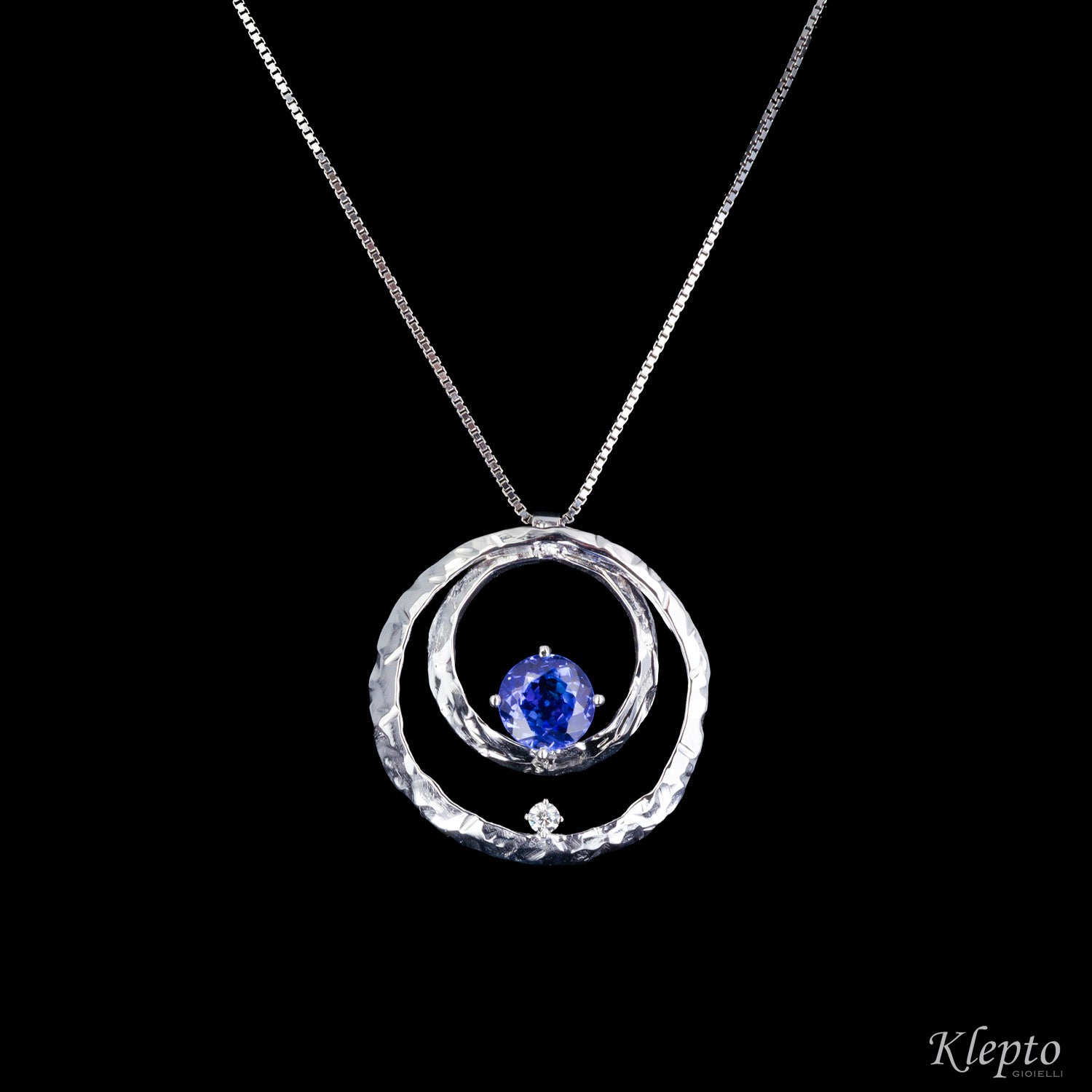 Pendente in oro bianco con Tanzanite e Diamante